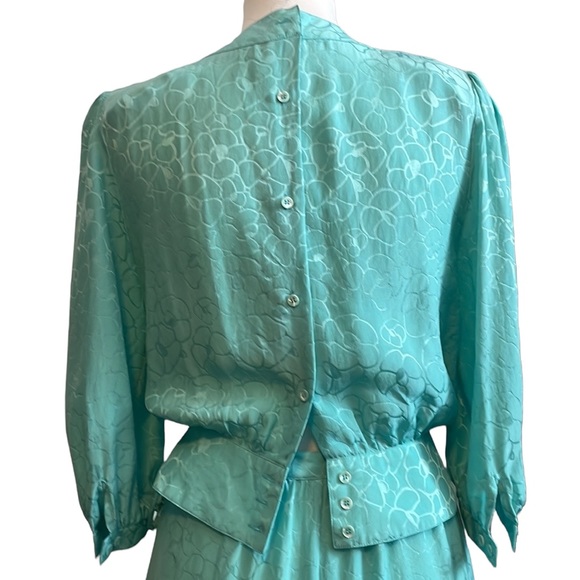 Vintage silk 2 piece set - Picture 5 of 12